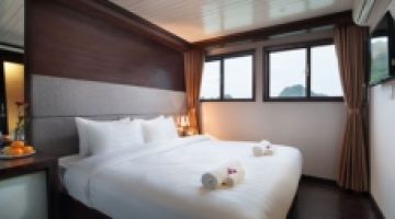 Deluxe cabin
