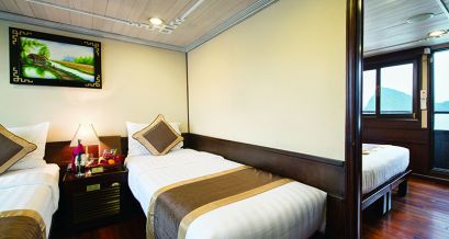 Connecting Deluxe Ocean view cabin