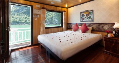 Honeymoon Suite