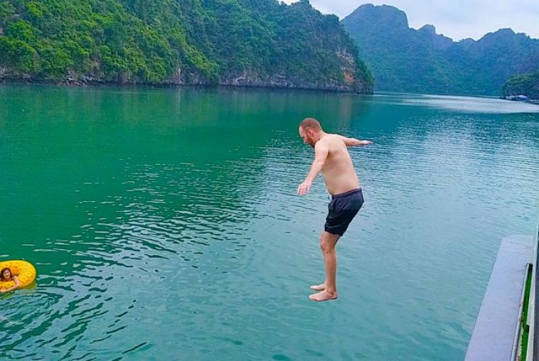 7.-Swimming-670x440