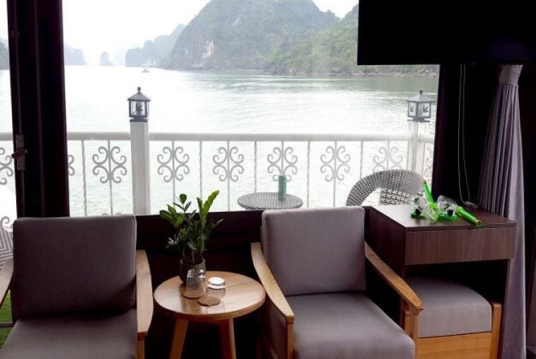 Charm-Terrace-2-830x420